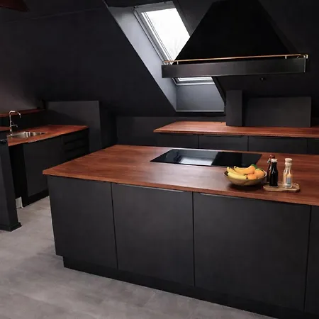 4seasons - Crimson Autumn Ensuites Ålborg