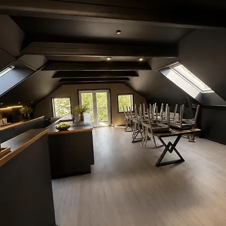 4seasons - Vermillion Autumn Accommodatie bij particulieren