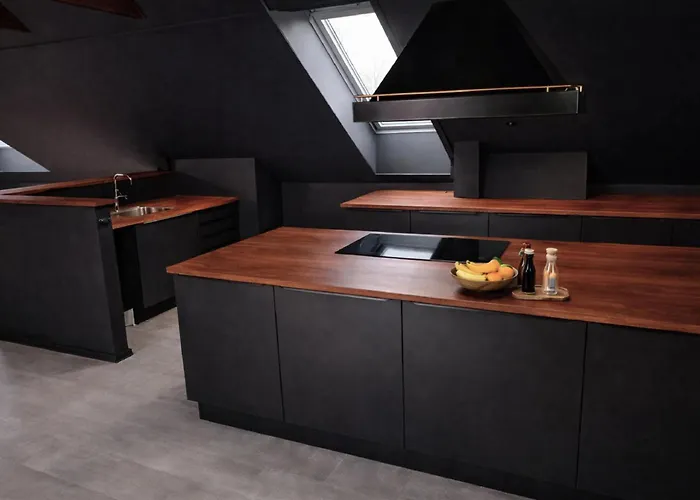 4seasons - Crimson Autumn Ensuites آلبورغ